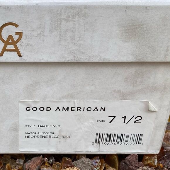 New (NIB): Good American Caged Slanted Sandals in Neoprene Black size 7.5 - Picture 11 of 13